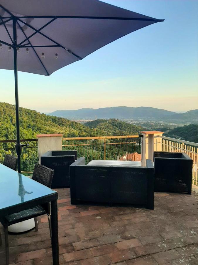Comfortable Apartment With Sea View In Falcinello Exterior photo