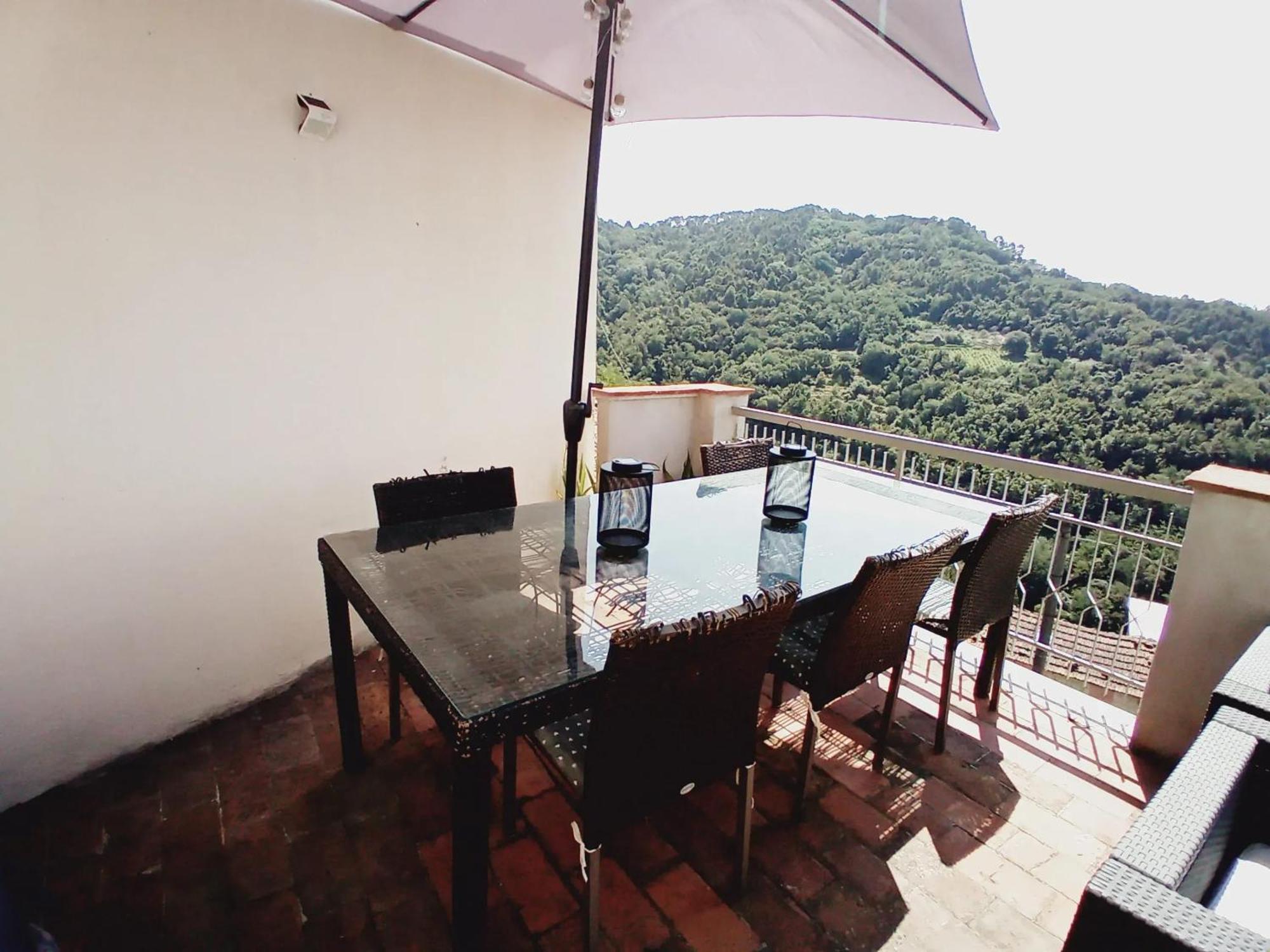 Comfortable Apartment With Sea View In Falcinello Exterior photo